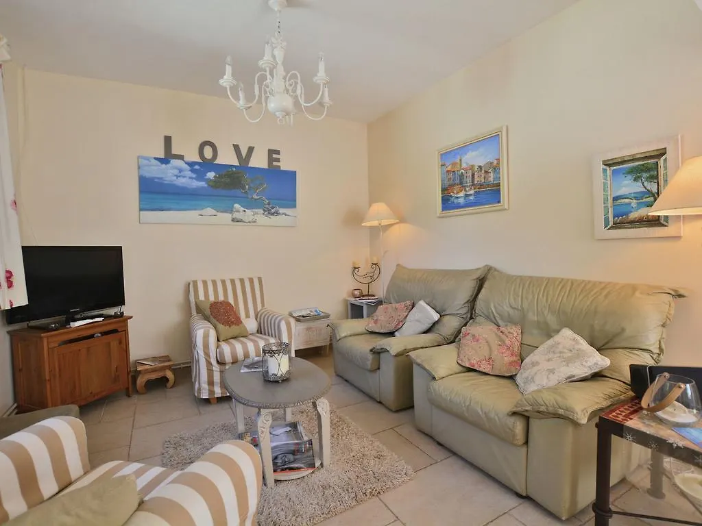 Holiday home Modern Villa In Gar Oult With Private Pool France