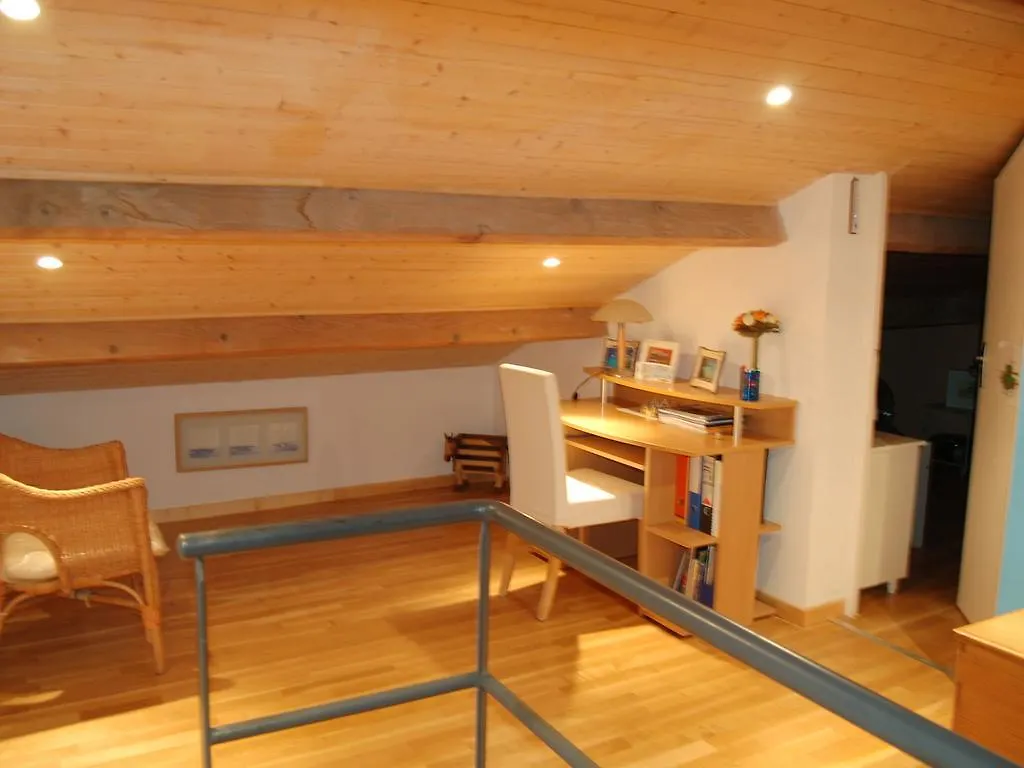 Modern Villa In Gar Oult With Private Pool La Roquebrussanne