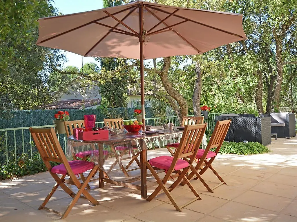Holiday home Modern Villa In Gar Oult With Private Pool